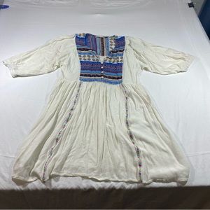 Altar’d State Boho Crochet Tunic Top White 3/4 Sleeve Gypsy Festival Floral top